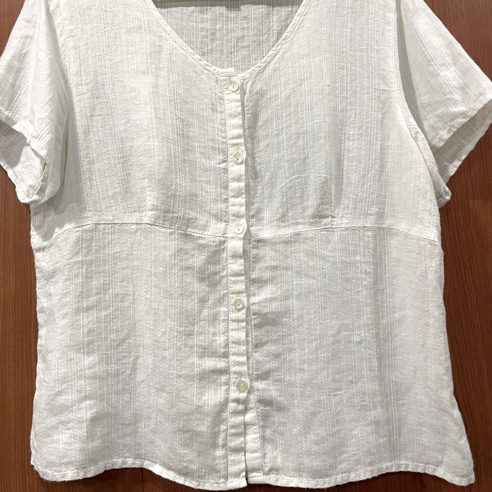 J. Jill White Linen Short Sleeve Button Up Top